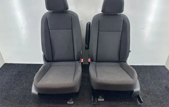 Volkswagen Caddy Seat set 