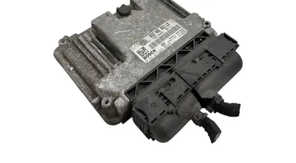 Skoda Octavia Mk2 (1Z) Engine control unit/module 03G906021LB 1039S17180 0281013238