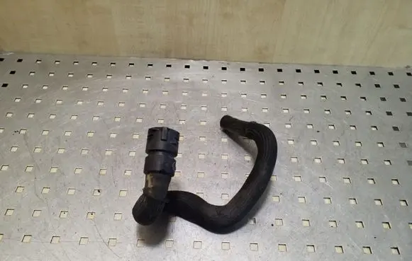Volvo XC60 Engine coolant pipe/hose 8G918B160CB