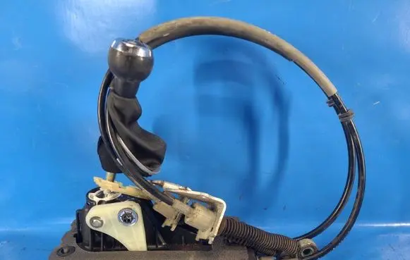 Mini One - Cooper R57 Gear shift cable linkage 25112753810
