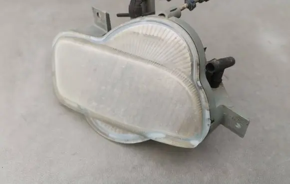 Volvo V70 Front fog light 57501 7258