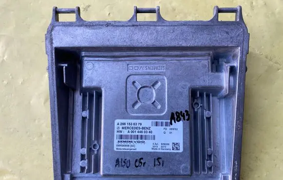 Mercedes-Benz A W169 Engine control unit/module A2661536379 A0014460340 5WK90938