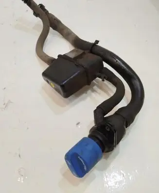Audi A4 S4 B9 AdBlue Liquid refill tube 8W0131963A