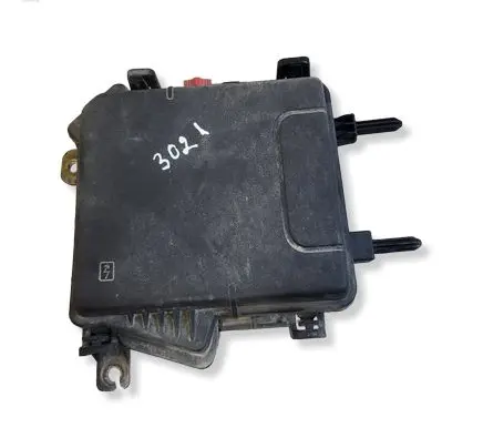Renault Megane III Fuse box set 284C40002R