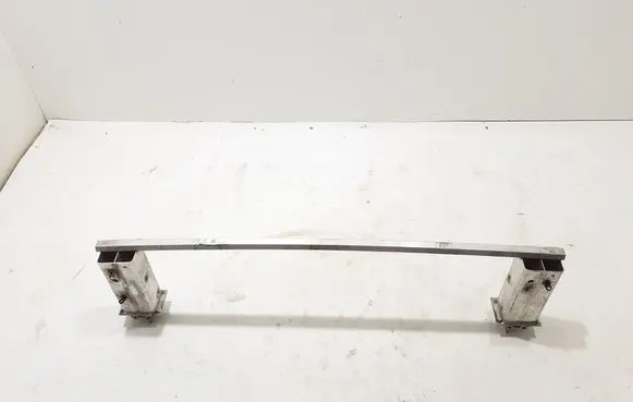 Volvo XC60 Radiator mount bracket 31429924