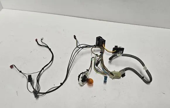 BMW X5 E70 Headlight/headlamp wiring loom/harness 6799769