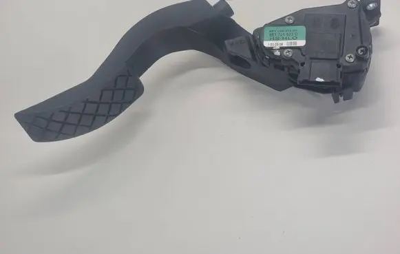 Audi A4 S4 B7 8E 8H Accelerator throttle pedal 6PV00837505 8E1721523G