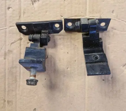 BMW X6 E71 Rear door hinge set 7160825 7180003