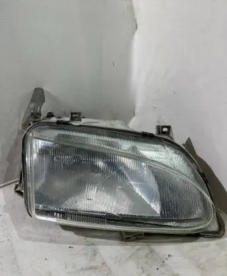 Volkswagen Sharan Headlight/headlamp 235255