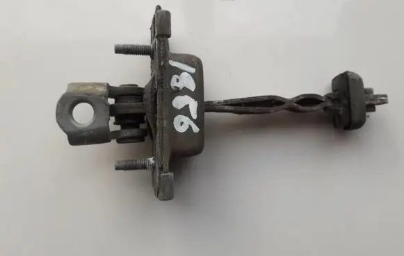 Ford Focus Rear door check strap stopper