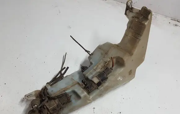 Audi A6 S6 C6 4F Windshield washer fluid reservoir/tank 