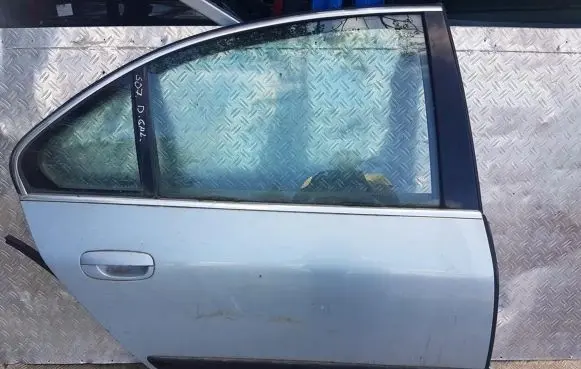 Peugeot 607 Rear door