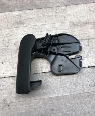 Audi A6 C7 Engine bonnet (hood) release handle 8T1823633