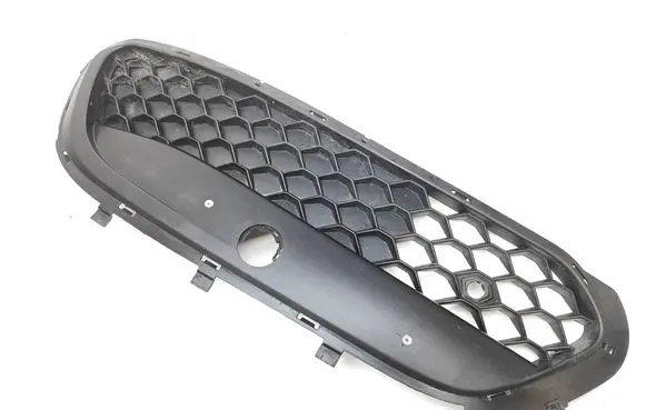 Alfa Romeo Stelvio Front bumper lower grill 156134675