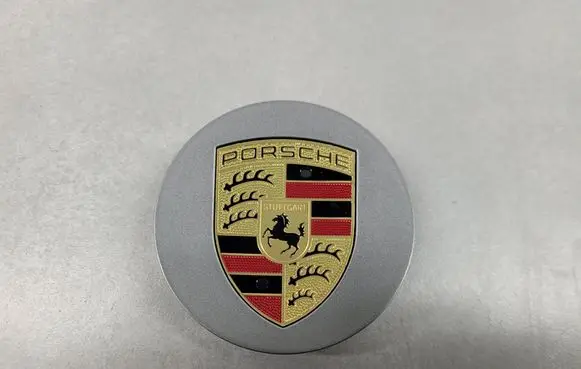 Porsche Cayenne (92A) Original wheel cap 9P1601147A 9P1601147