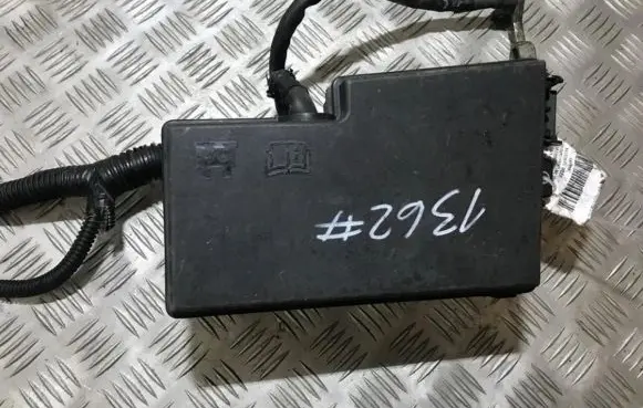 Ford Focus Fuse box set 3m5t14a142ab 3m5t-14a142-ab