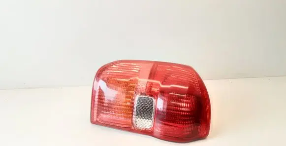 Toyota RAV 4 (XA20) Rear/tail lights T56L