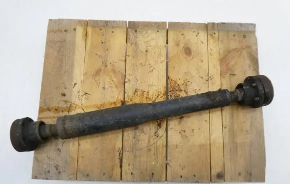 Land Rover Discovery 3 - LR3 Front prop shaft 