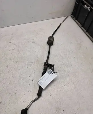 Audi A8 S8 D2 4D Gear shift cable linkage 