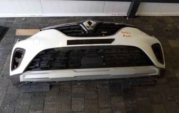 Renault Captur II Front bumper