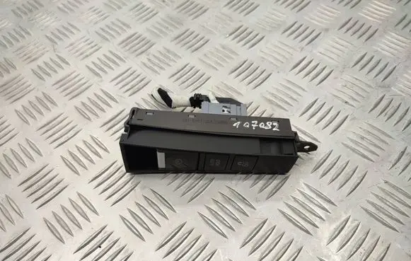 Volkswagen PASSAT B7 Hand parking brake switch 3AB927137