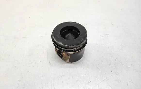 BMW 3 E90 E91 Piston 84L110