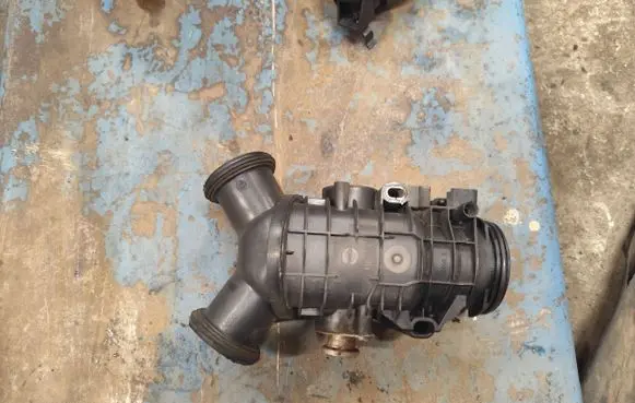 Jaguar XF X250 Throttle body valve 4S7Q9L444CK U611A