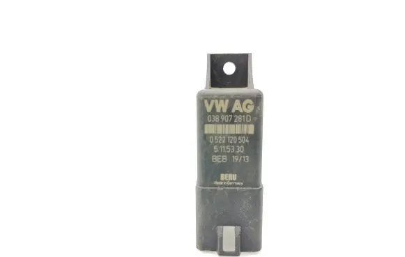 Glow plug pre-heat relay