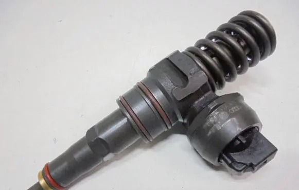 Audi A3 S3 8L Fuel injector 038130079CX