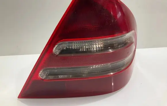 Mercedes-Benz C W203 Rear/tail lights