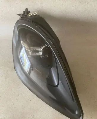 Porsche Cayenne (9Y0 9Y3) Headlight/headlamp 9Y0941032M 1EX2293 1EX01443902