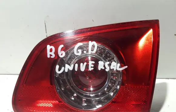 Volkswagen PASSAT B6 Tailgate rear/tail lights