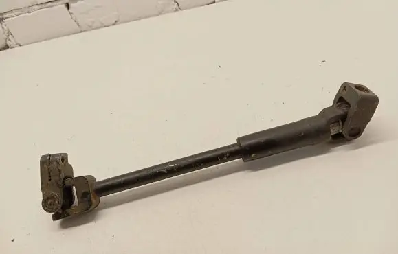 Volkswagen Transporter - Caravelle T4 Steering column universal joint 70141953Z