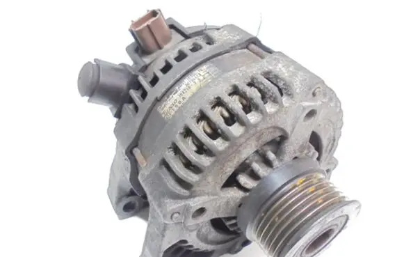 Volvo V50 Generator/alternator 3M51-10300-YD