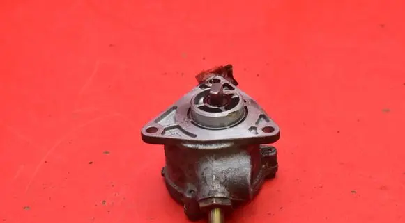 Fiat Stilo Vacuum pump 961710999