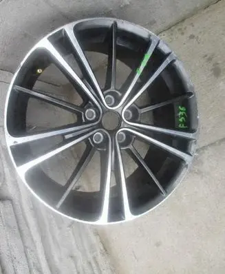 Subaru Outback R17 alloy rim 