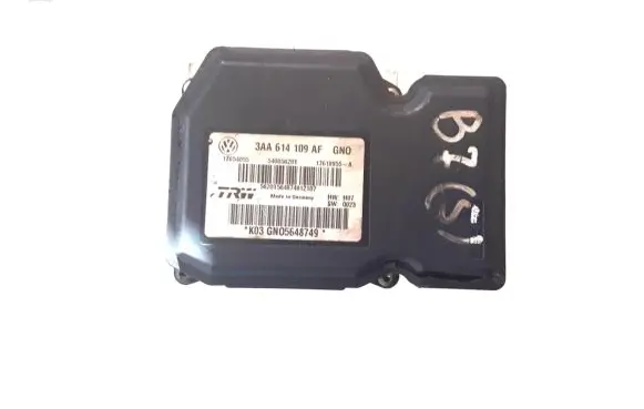 Volkswagen PASSAT B7 ABS Pump 3AA614109AF