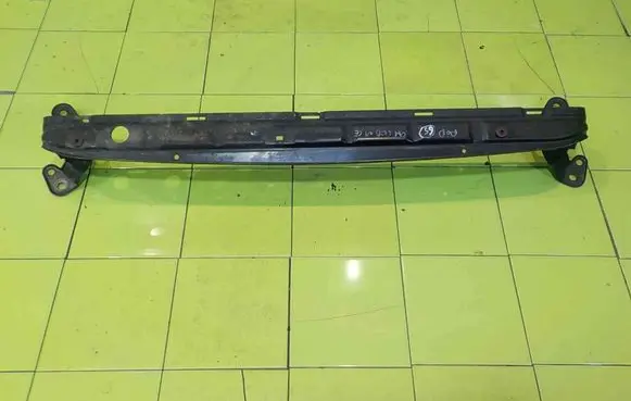Volvo C70 Front bumper support beam SP150