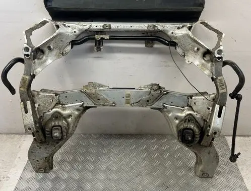 BMW 1 E81 E87 Front axle beam 