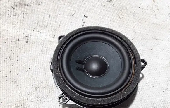 BMW 6 G32 Gran Turismo Front door speaker 9354085