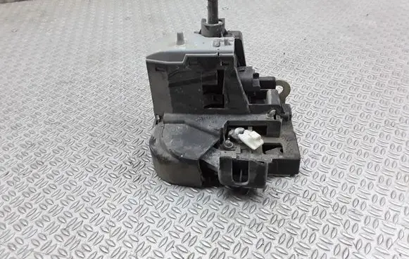 Renault Scenic RX Front door lock