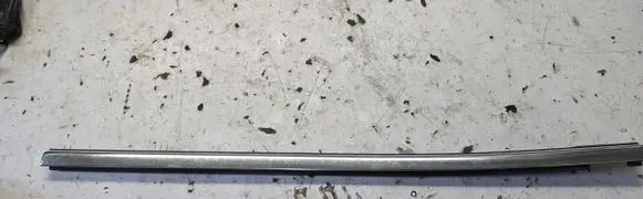 Opel Cascada Front door glass trim molding 