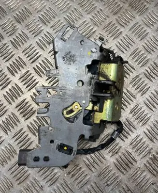 Chrysler Voyager Rear door lock