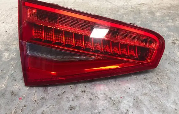 Audi A4 S4 B8 8K Tailgate rear/tail lights 8K5945093AC