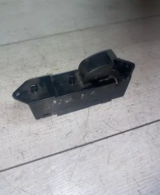 Mitsubishi Outlander Electric window control switch 8608A107 2546D6 C8DD534M