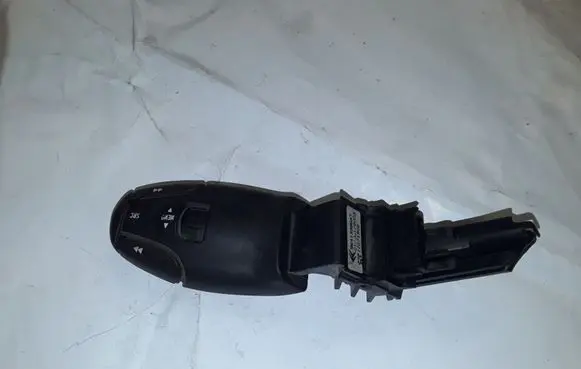 Peugeot 807 Head unit multimedia control 96413388XT 12271902