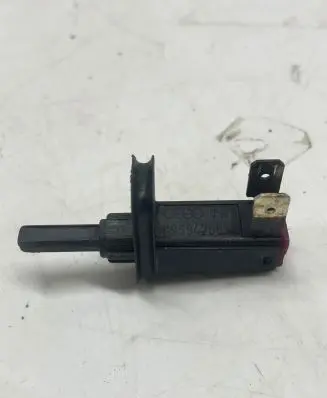 Audi Coupe Front door sensor 895947561A
