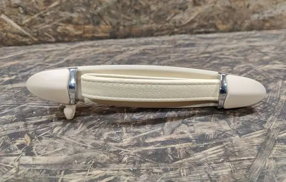 Maserati Quattroporte Rear interior roof grab handle 15059