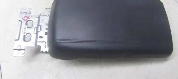 SsangYong Tivoli Armrest 