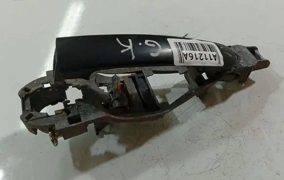 Volkswagen Polo IV 9N3 Front door exterior handle 3B0837885D